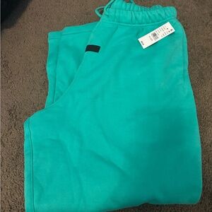 Fear of god essentials relaxed sweatpants mint leaf